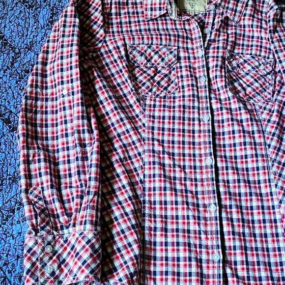 Guess button up - Picture 2 of 7